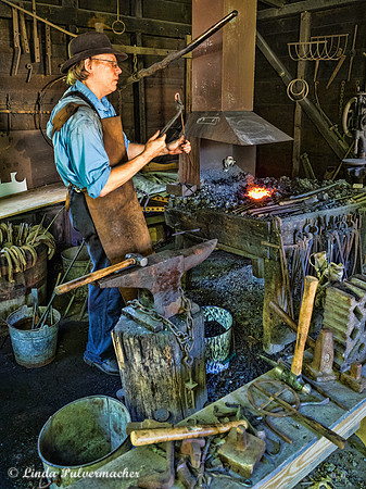 P810043 #3 Black Smith